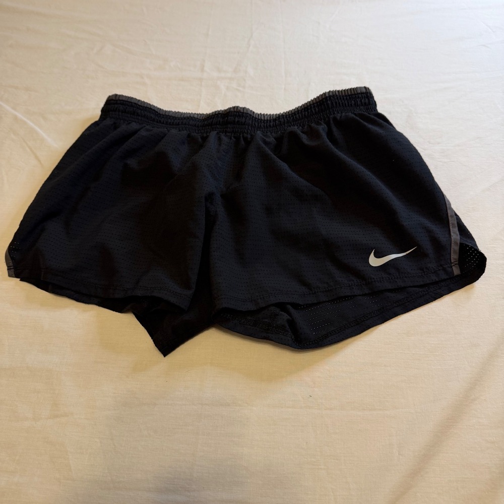 Nike Dri-FIT Women Black Mesh Running Shorts Size Small 3 Inch Inseam